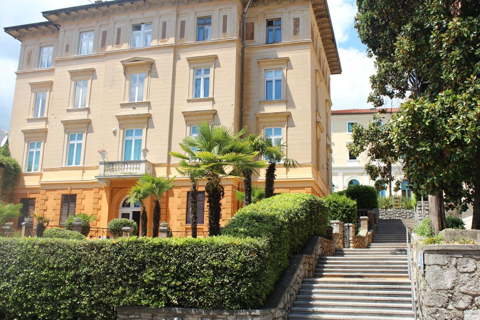 Sunny Park Opatija Apartment Екстериор снимка
